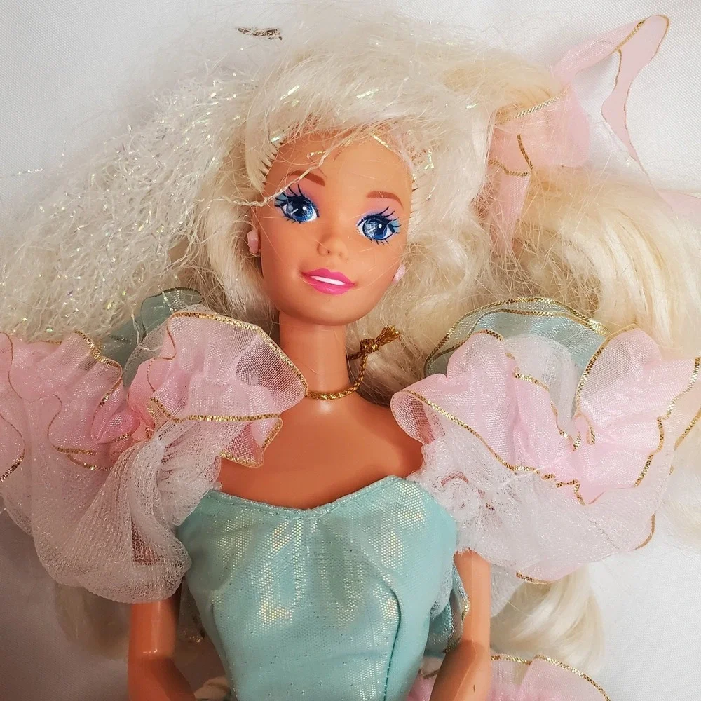 Vintage‎ 1992 Birthday Party Barbie in original Dress Blue Pink